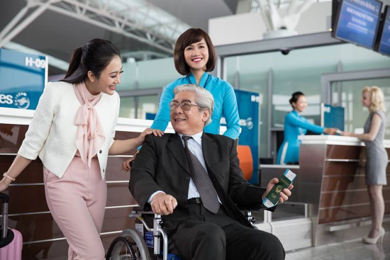Dịch vụ hỗ trợ xe lăn khi đi máy bay của Pacific airlines